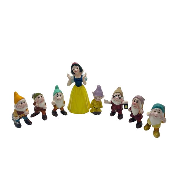 Vintage Disney Snow White Seven Dwarfs Porcelain Figurines - Picture 1 of 8